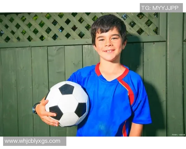 小眼足球明星全景盘点揭晓你不知道的足球小天才们